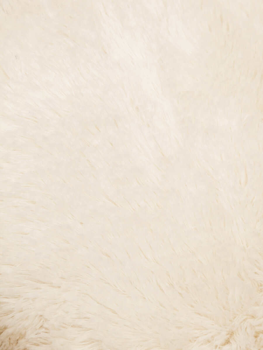 Лежанка Beast. диаметр 60 см, цвет: бежевый, круглая меховая пушистая для кошек, для собак, лежак для животных мелких пород - фотография № 3