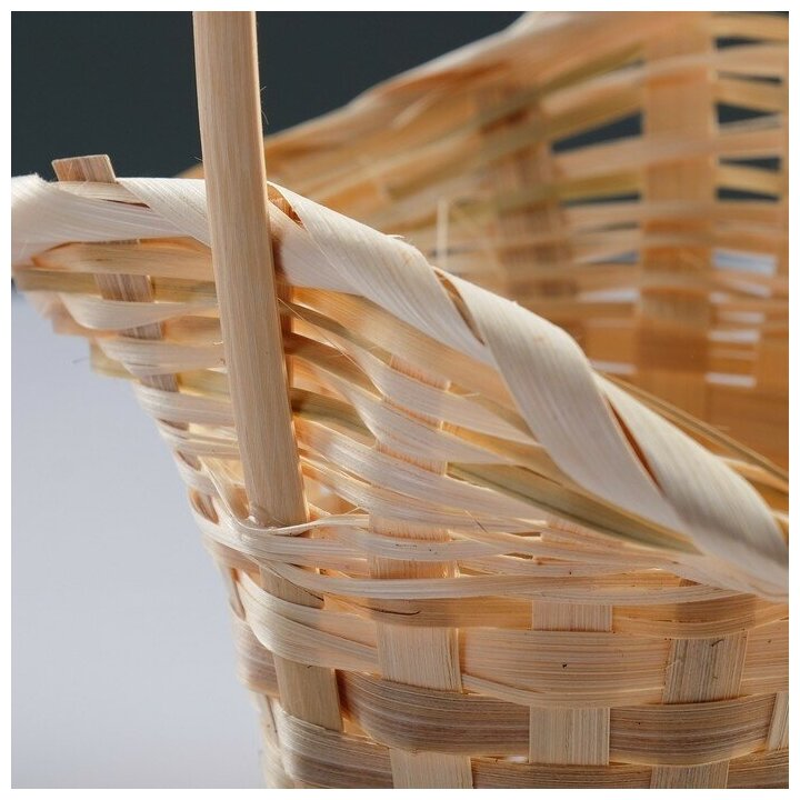 Корзина плетёная, бамбук, натуральный цвет, (шляпка с изгибом) - фотография № 2