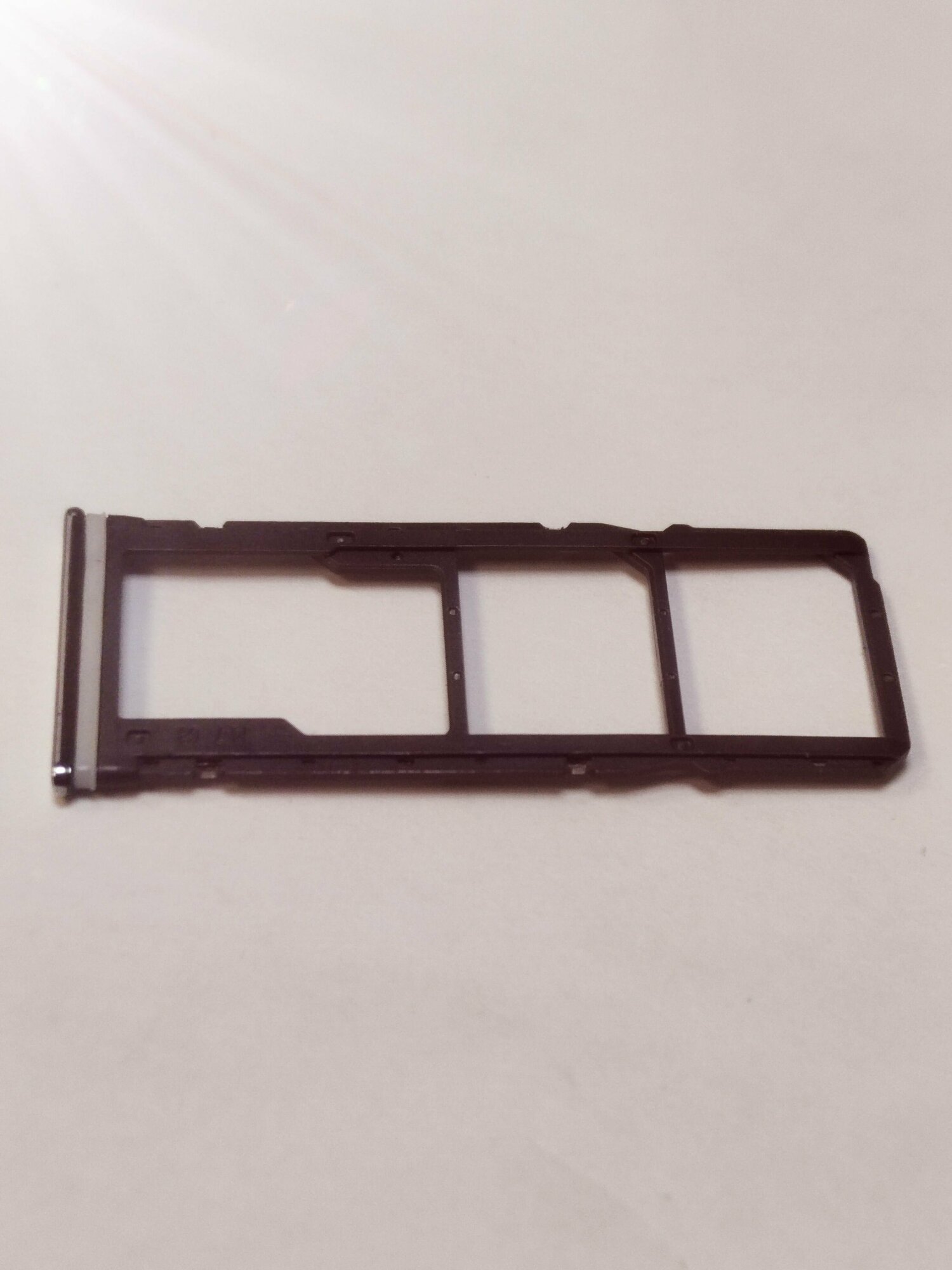 Сим лоток xiaomi note 8t бело-серебристый — фото 1