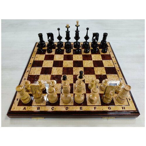 Шахматы подарочные карельская береза/клен