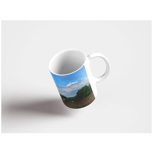 фото Кружка "сарай, бункер, сельхозугодья 320 мл. белая lotsprints