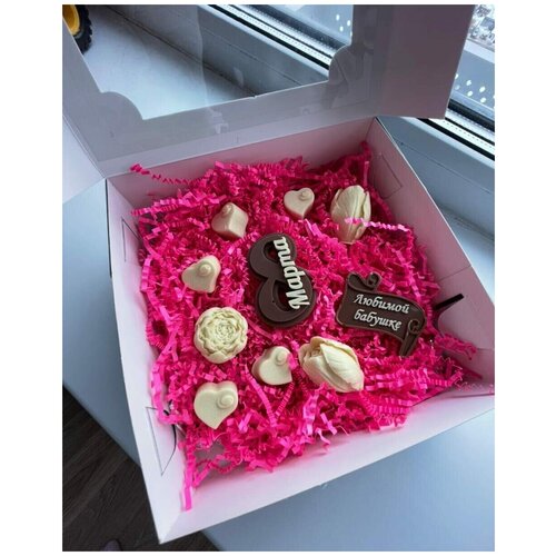 Подарок бабушке на 8 марта «Набор шоколадные цветы»