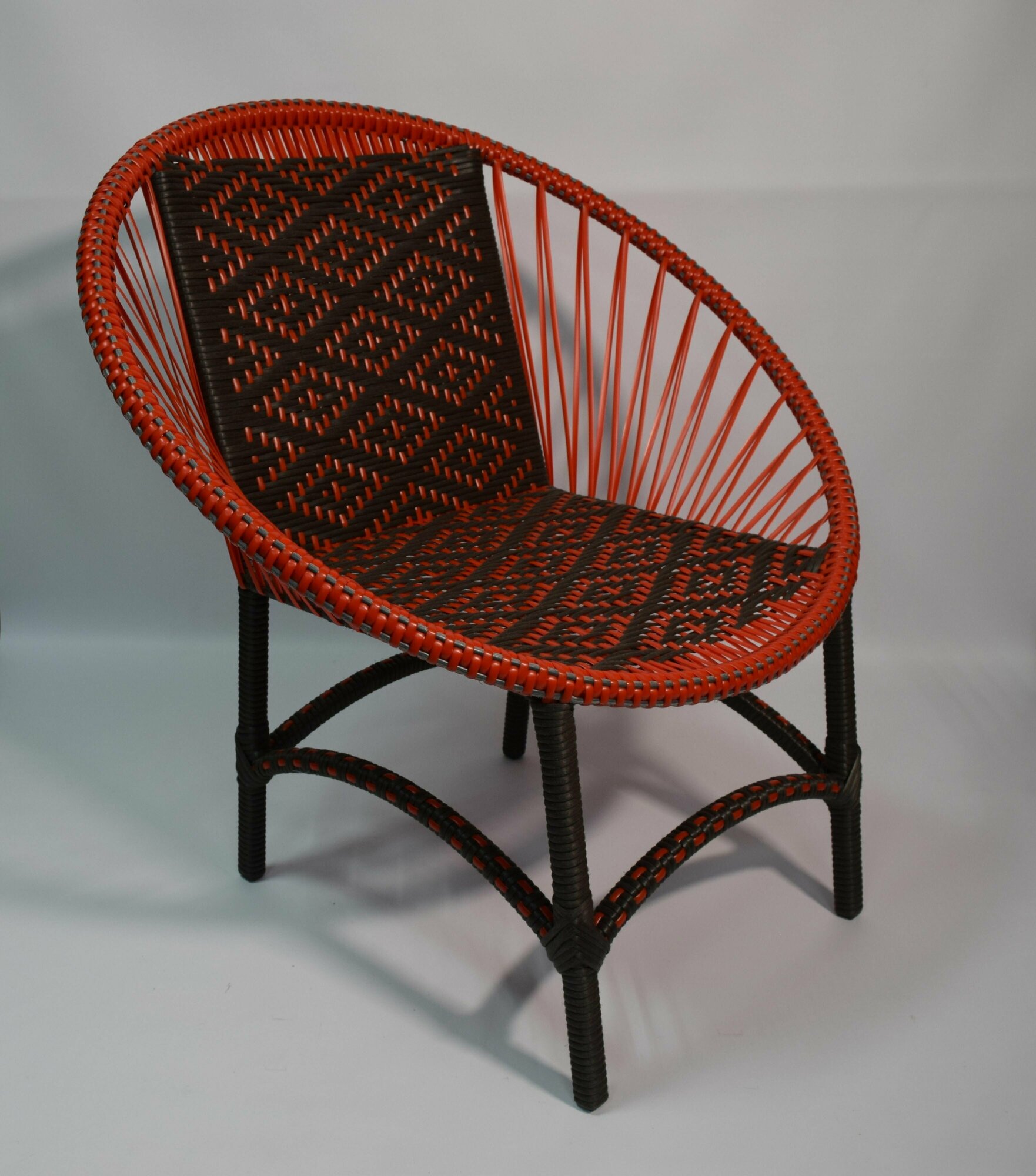 Плетеное кресло из искусственного ротанга Сфера - фотография № 2