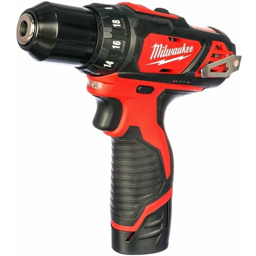 Дрель-шуруповёрт Milwaukee M12BDD-202С