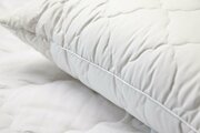 Подушка стеганая белая 70x70 для сна