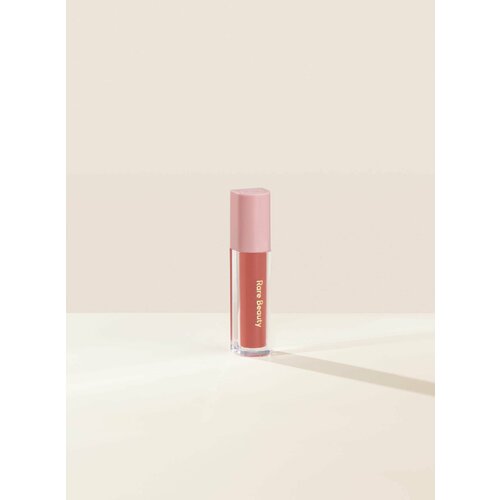 Жидкие тени для век Rare Beauty Stay Vulnerable Liquid Eyeshadow, Nearly Apricot