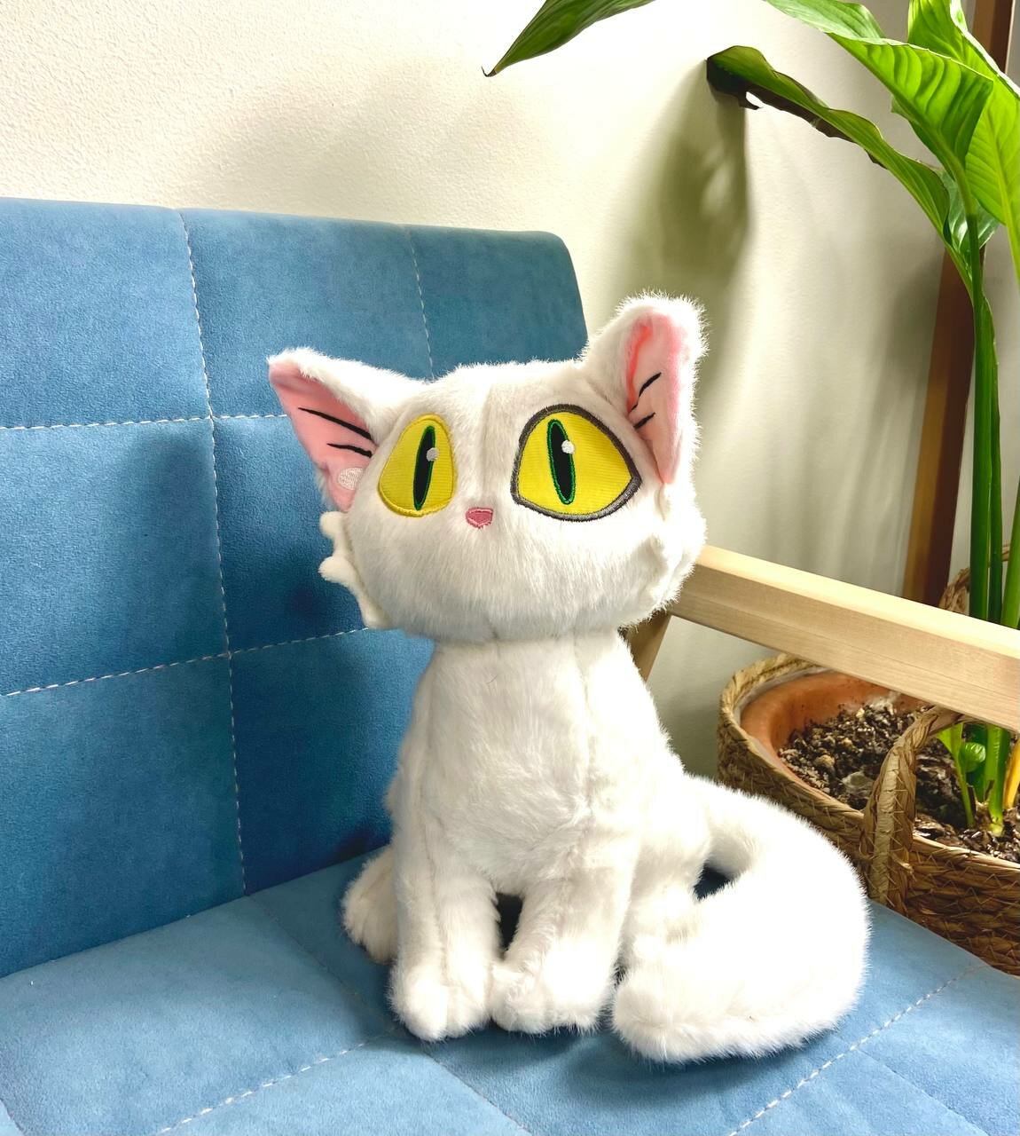 Мягкая игрушка кот Дайджин Судзумэ белый 25 см