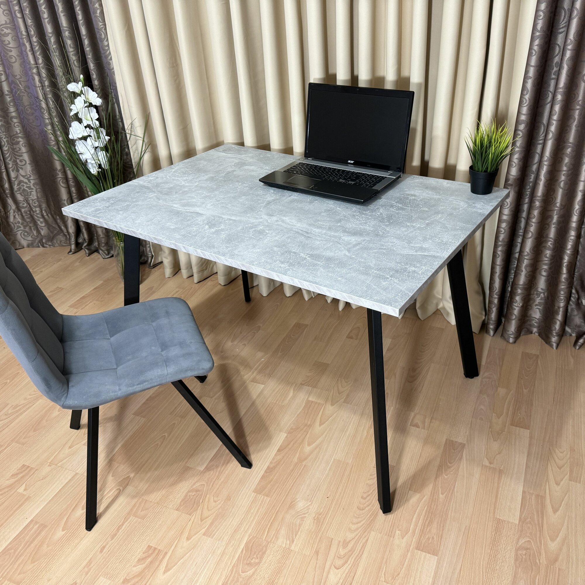 Игровой стол Ник 120*80 см. Бетон светлый. Черные ножки