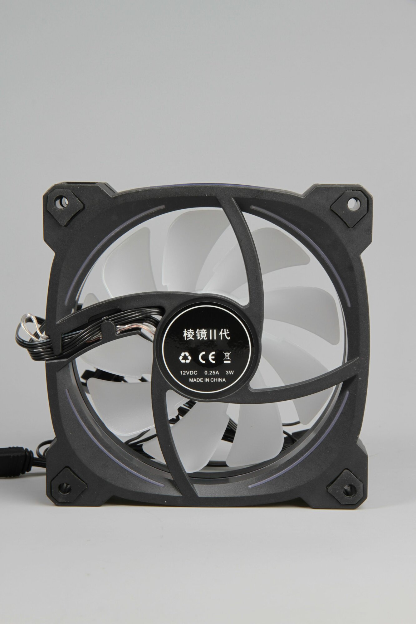 Корпусный вентилятор 120мм черный — фото 1