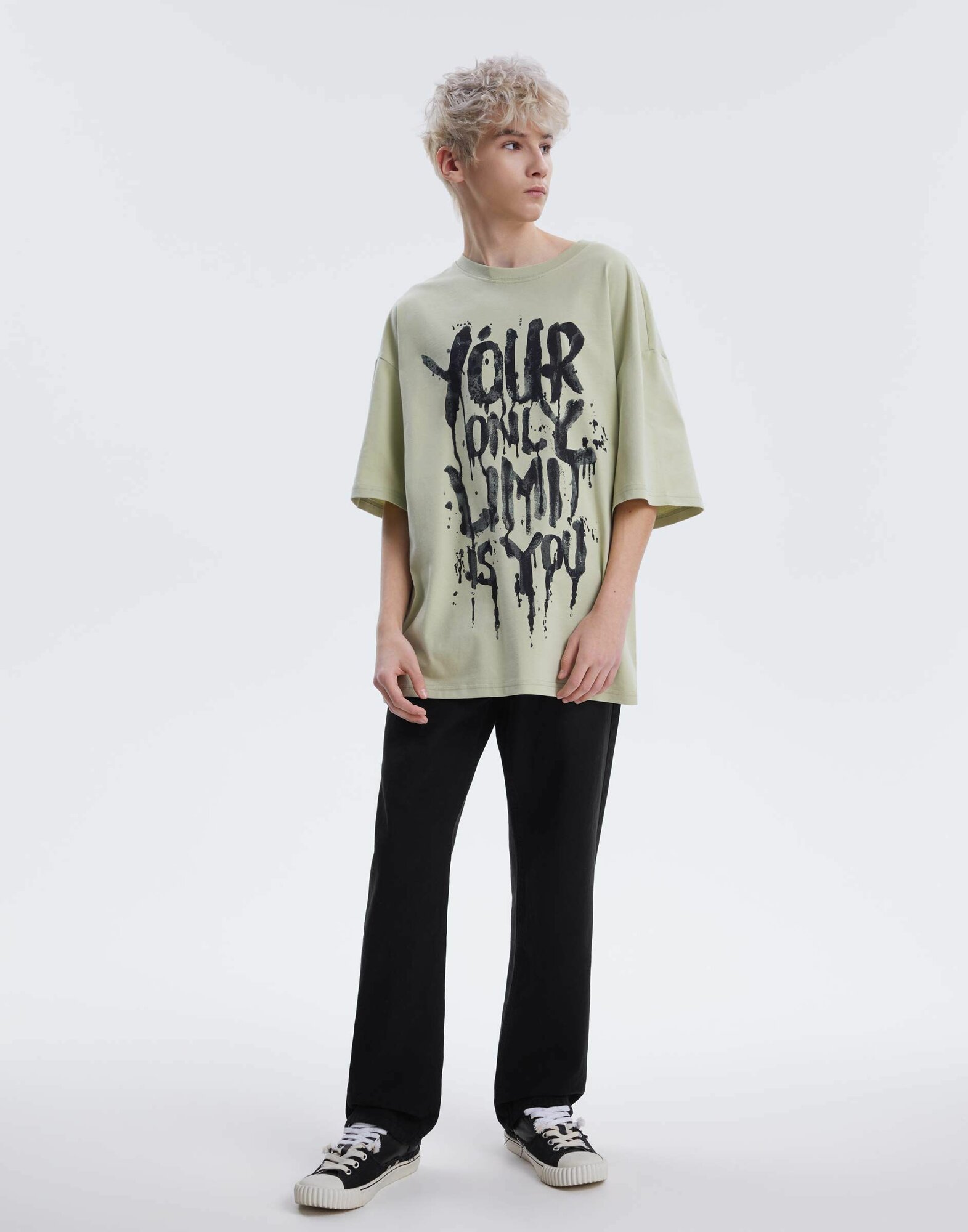 Джинсы Gloria Jeans размер 11-12л/152 (36) черный