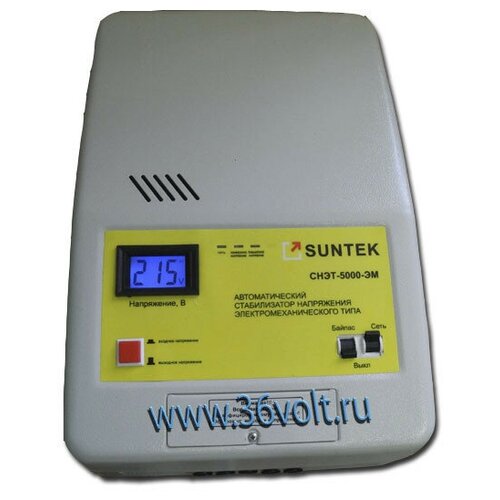 Стабилизатор напряжения SUNTEK 5000 ВА ЭМ стабилизатор suntek 11000 ва эм