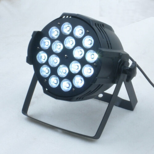 PL PAR 18-15 RGBWA+UV Светодиодный прожектор типа PAR, 18x15W LED RGBWA+UV, угол раскрытия 45°