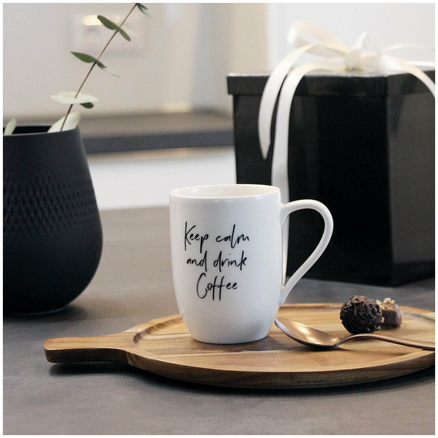 Кружка для чая и кофе 340 мл, Keep calm and Drink Coffee/Сохраняйте спокойствие и пейте кофе, Villeroy & Boch, Премиум-Фарфор