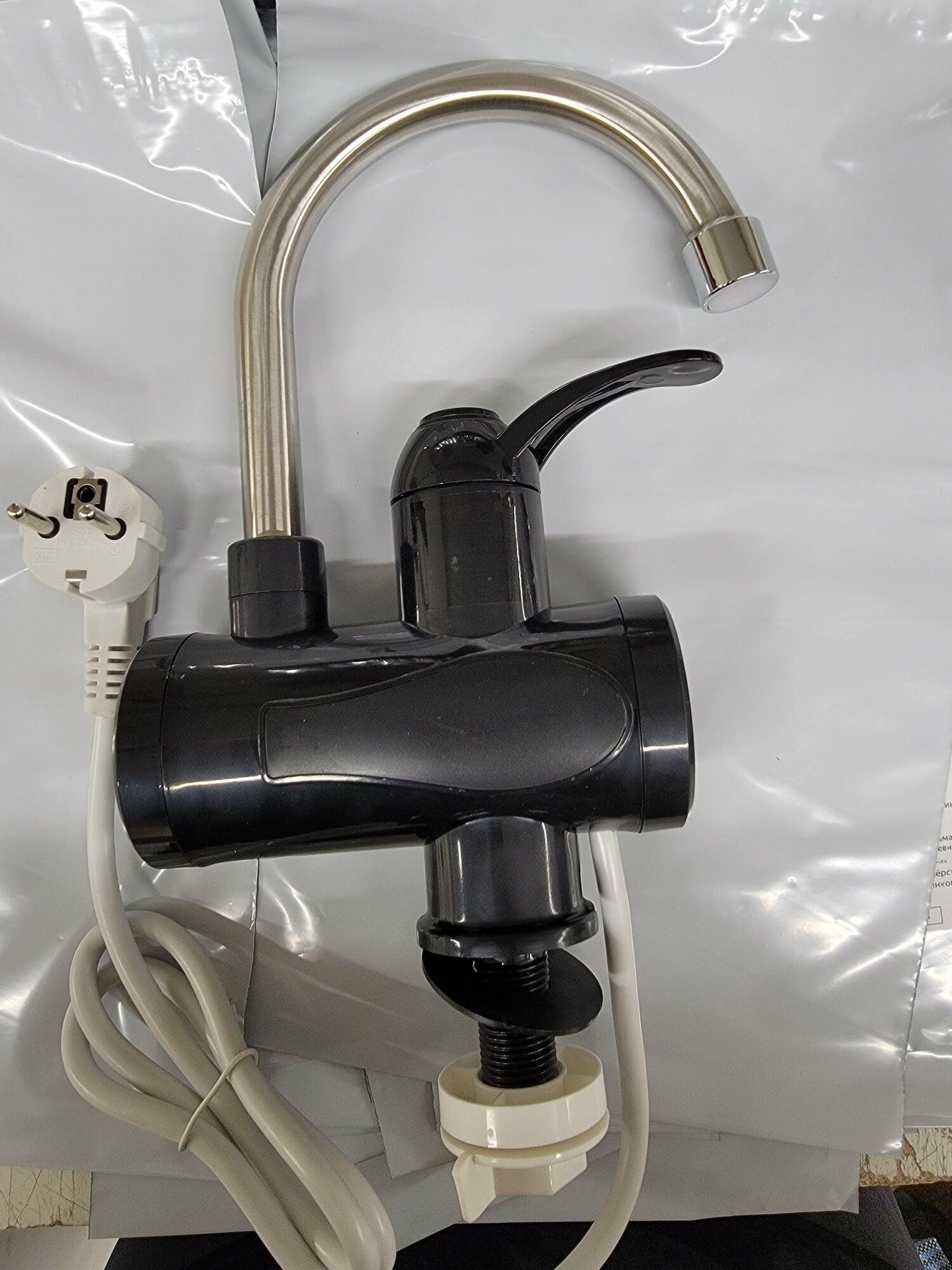 Кран нагрева электрический Instant electric heating water faucet водонагреватель черный - фотография № 8