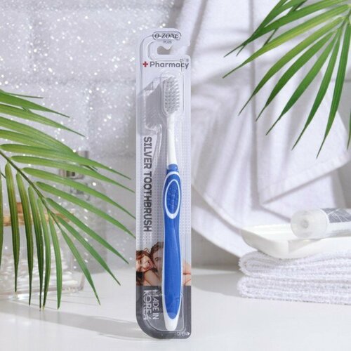 Зубная щетка O-ZONE SILVER SLIM TOOTHBRUSH С ионами серебра, 