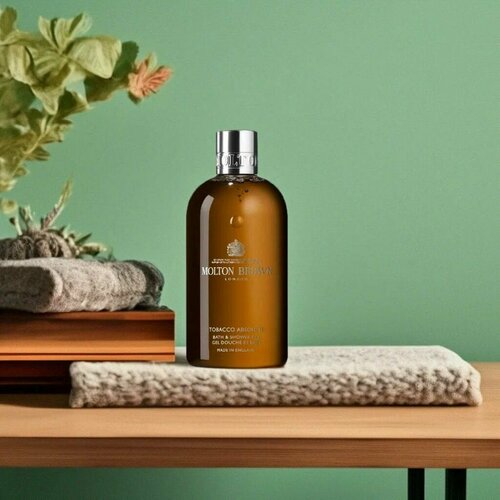 Molton Brown Гель для душа Tobacco Absolute Bath & Shower Gel 300 мл.