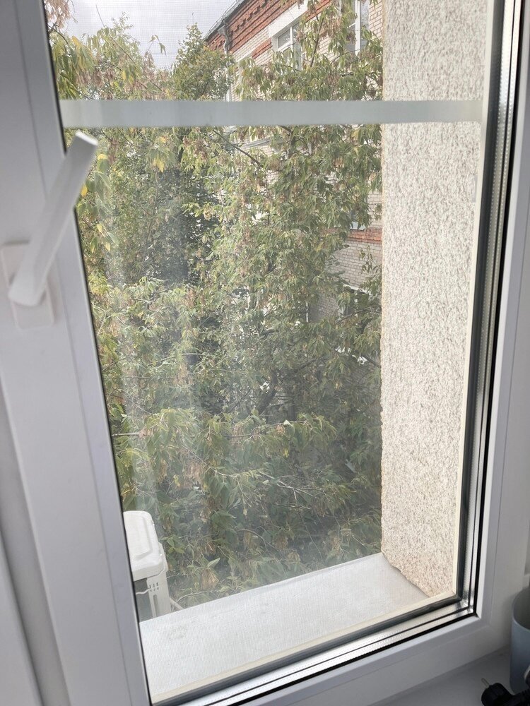 Москитная сетка на пластиковое окно в рулоне 1.6х30 м, серая, антимоскитная, из стекловолокна - фотография № 6