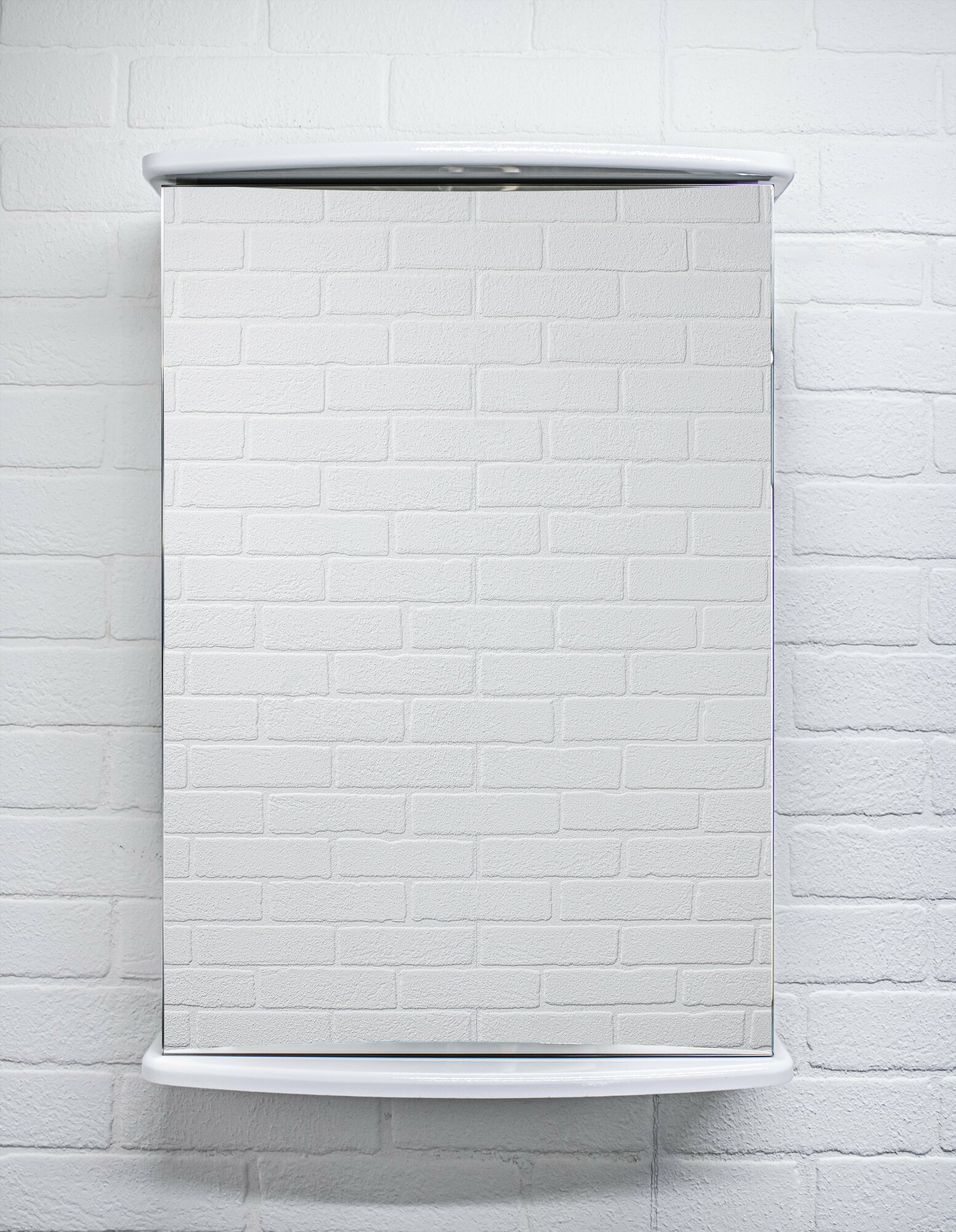 фото Зеркало-шкаф Милана 50 левый/правый айсберг