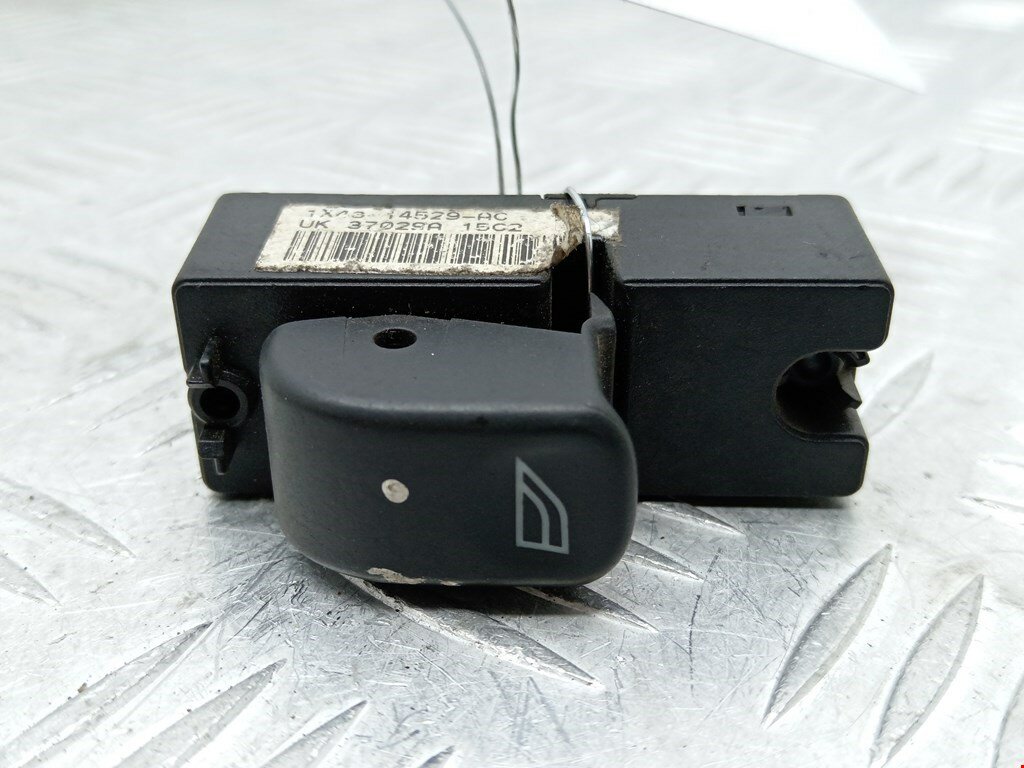 Кнопка стеклоподъемника Jaguar X-Type 1X4314529AC арт. 1915923