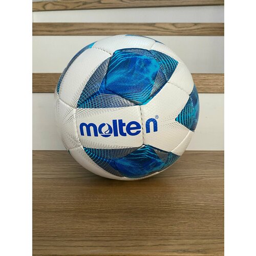 Футбольный мяч Molten 2702₽