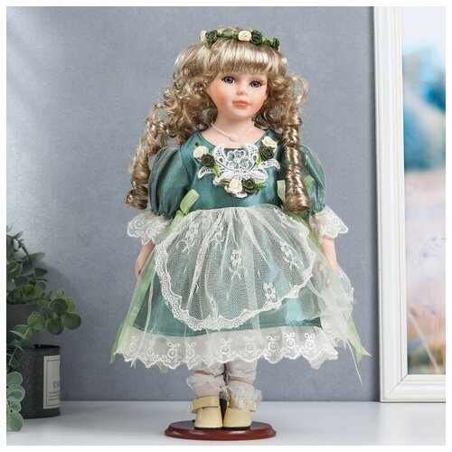 Купить Кукла коллекционная керамика Зоя в зелёном платье с кружевом 40 см, нет бренда