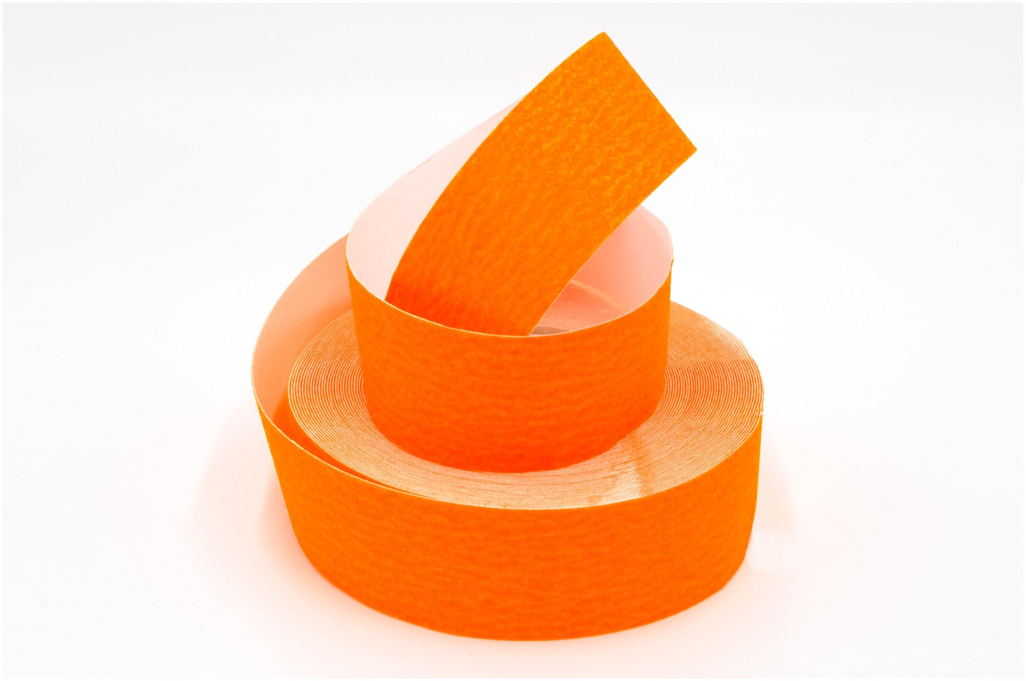 Противоскользящая самоклеящаяся абразивная лента Antislip Systems зернистость 60 grit, 25мм х 18.3м, оранжевый - фотография № 1