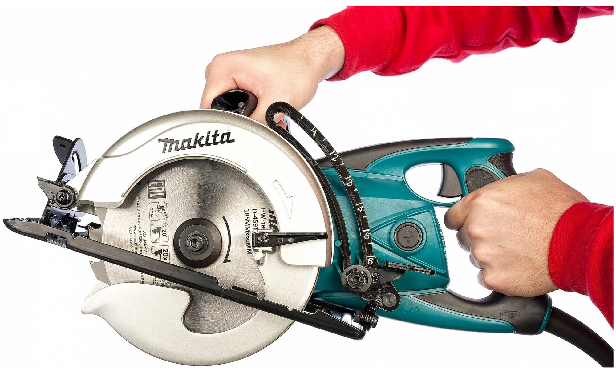 Пила дисковая Makita 5477NB - фотография № 16