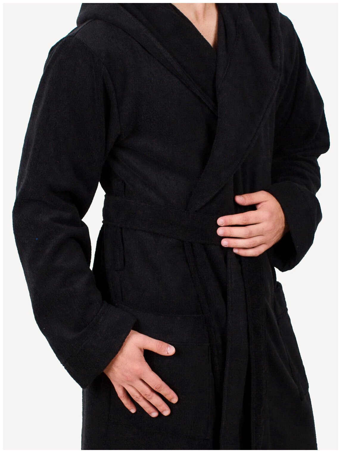 Мужской махровый халат с капюшоном, черный - фотография № 2