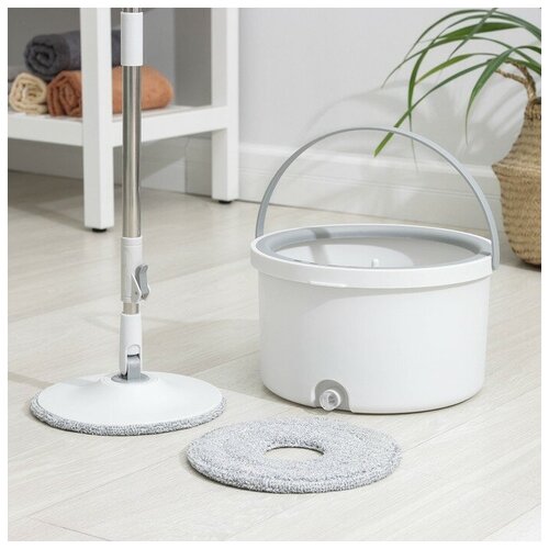 Швабра с отжимом и ведро насадка из микрофибры компактный 5520₽