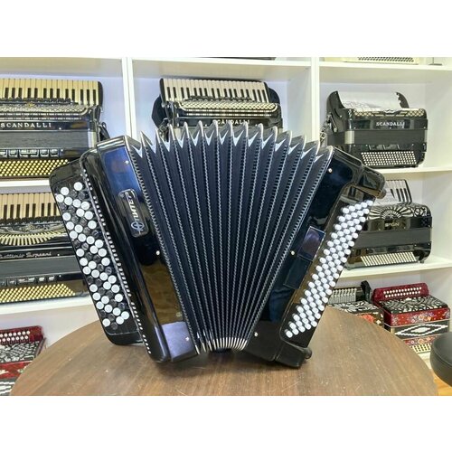 Баян Юпитер-2Д готово-выборный 302900₽