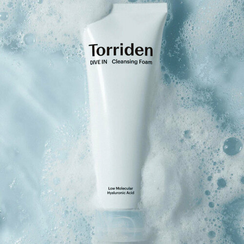 Пенка для умывания с гиалуроновой кислотой Torriden Dive In Low Molecular Hyaluronic Acid Cleansing Foam 150мл.