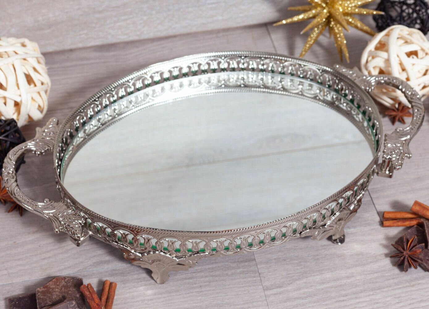 Овальный зеркальный поднос — фото 1