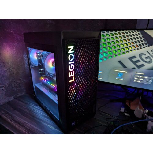 Игровой системный блок Lenovo legion t5 14700f 4070 ti super 32gb 1tb usa new 200000₽