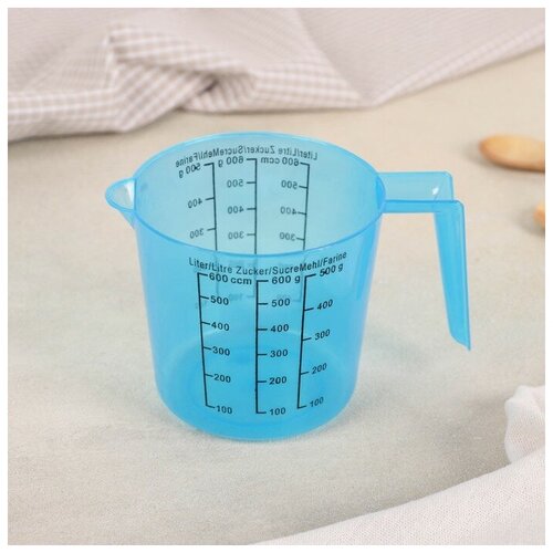 Кувшин мерный 600 мл цвет микс 294₽