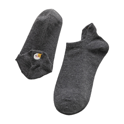 Мини- носки с вышивкой на заднике 
