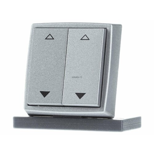 Универсальный беспроводной коммутатор 4-канальный Jalousie алюминиевый лакер 430845 Thermokon 39115₽