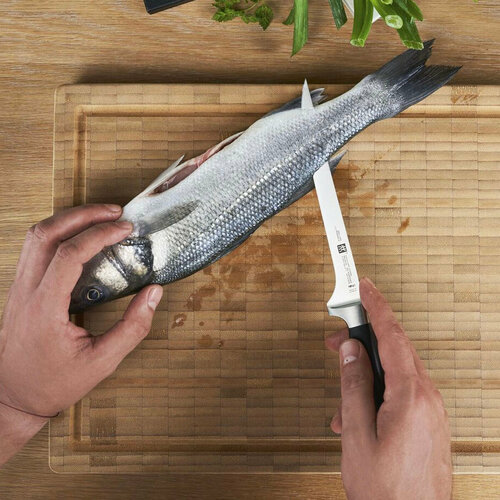фото Нож филейный 180 мм zwilling four star