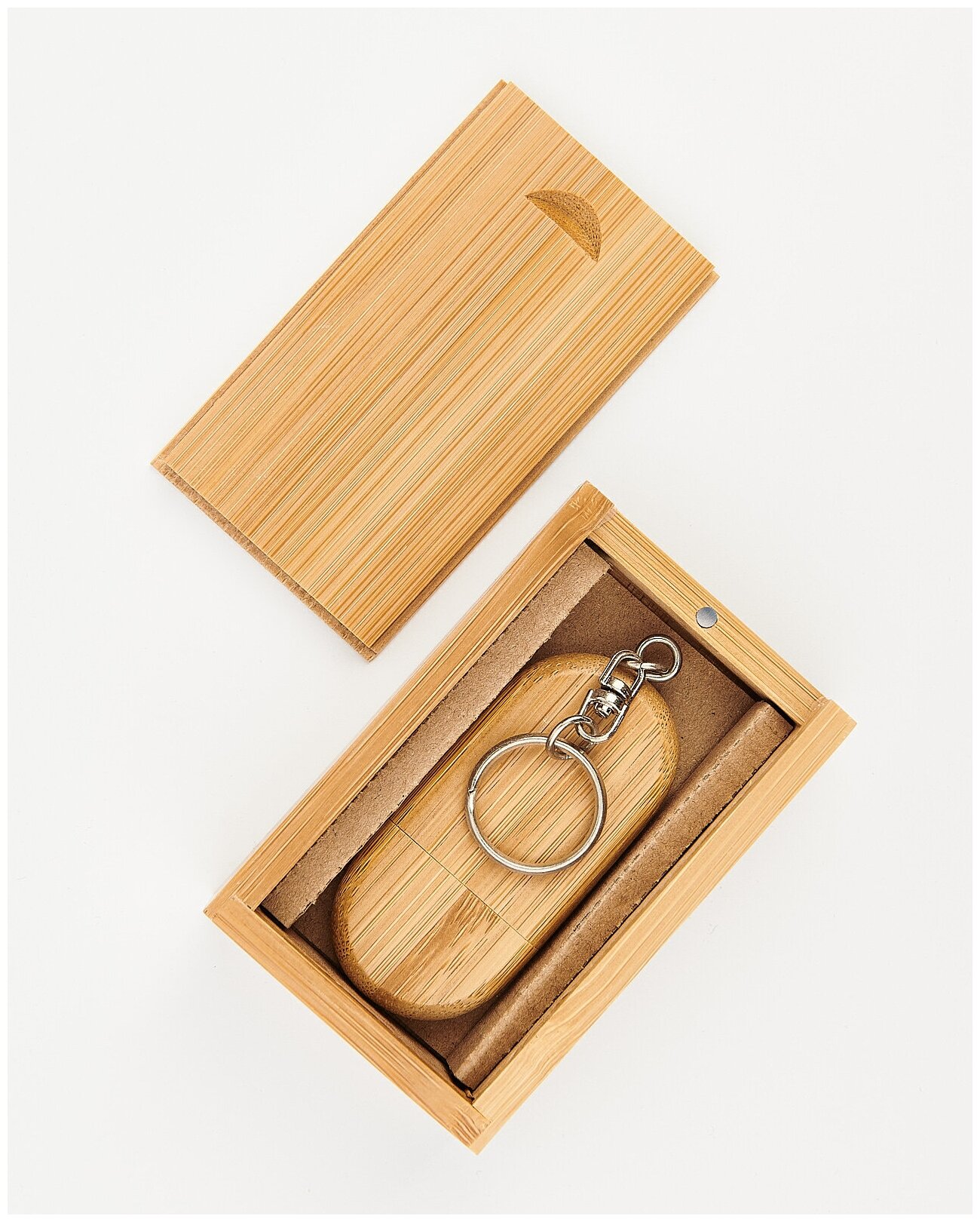 Флешка деревянная BambooWood "Овальная брелок" из бамбука 2.0 32GB в подарочной коробке