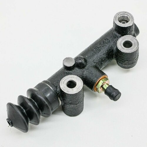 Главный цилиндр сцепления MMC FUSO 6D14-17 6M61 1993-2003 г YUHOLI 3890₽