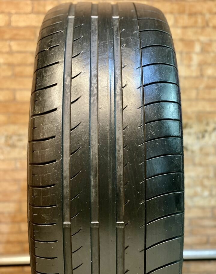 Dunlop SP QuattroMaxx 255/55 R19