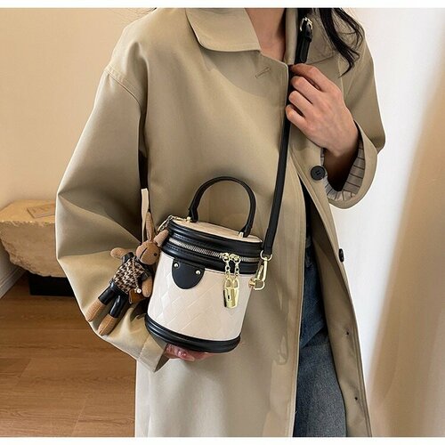 Сумка бочонок , белый