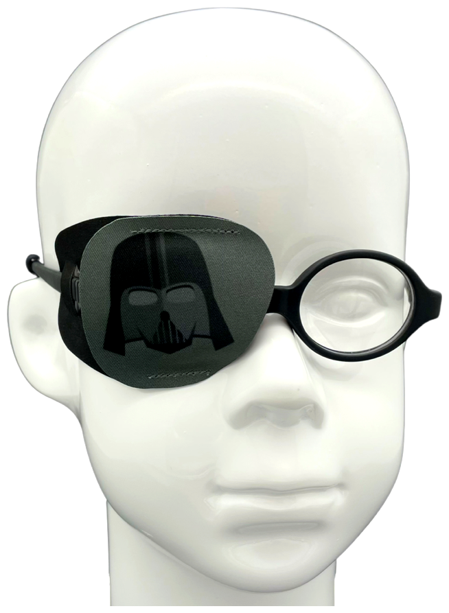 Окклюдер на очки eyeOK "Черный шлем", размер S, для закрытия правого глаза, анатомический, детский