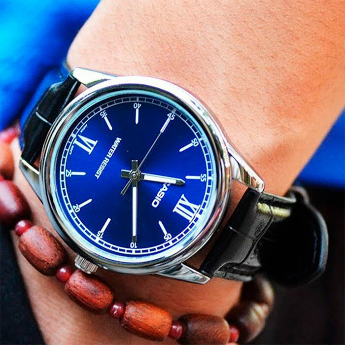 Наручные часы CASIO Collection, серебряный — фото 1