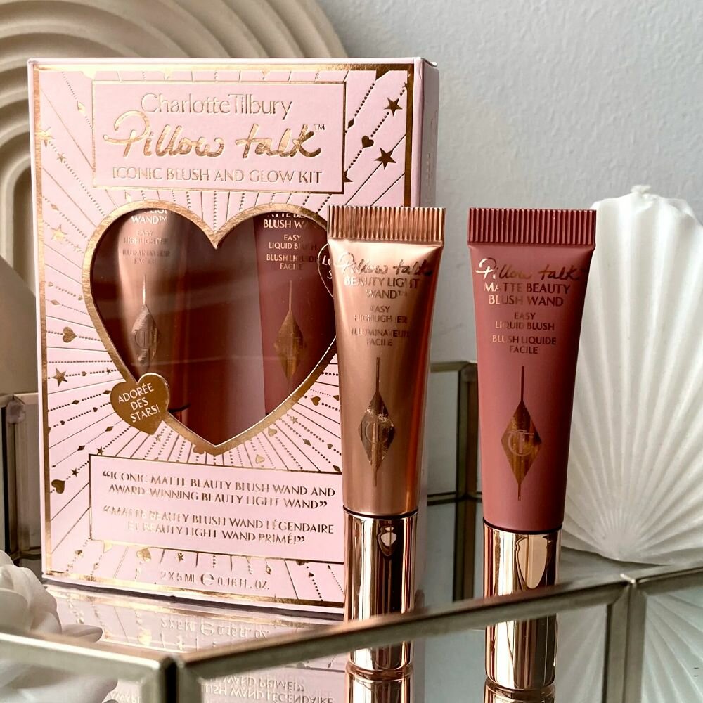 Набор косметики румяна и хайлайтер в оттенке PillowTalk Charlotte Tilbury Blush And Glow Kit Limited Edition