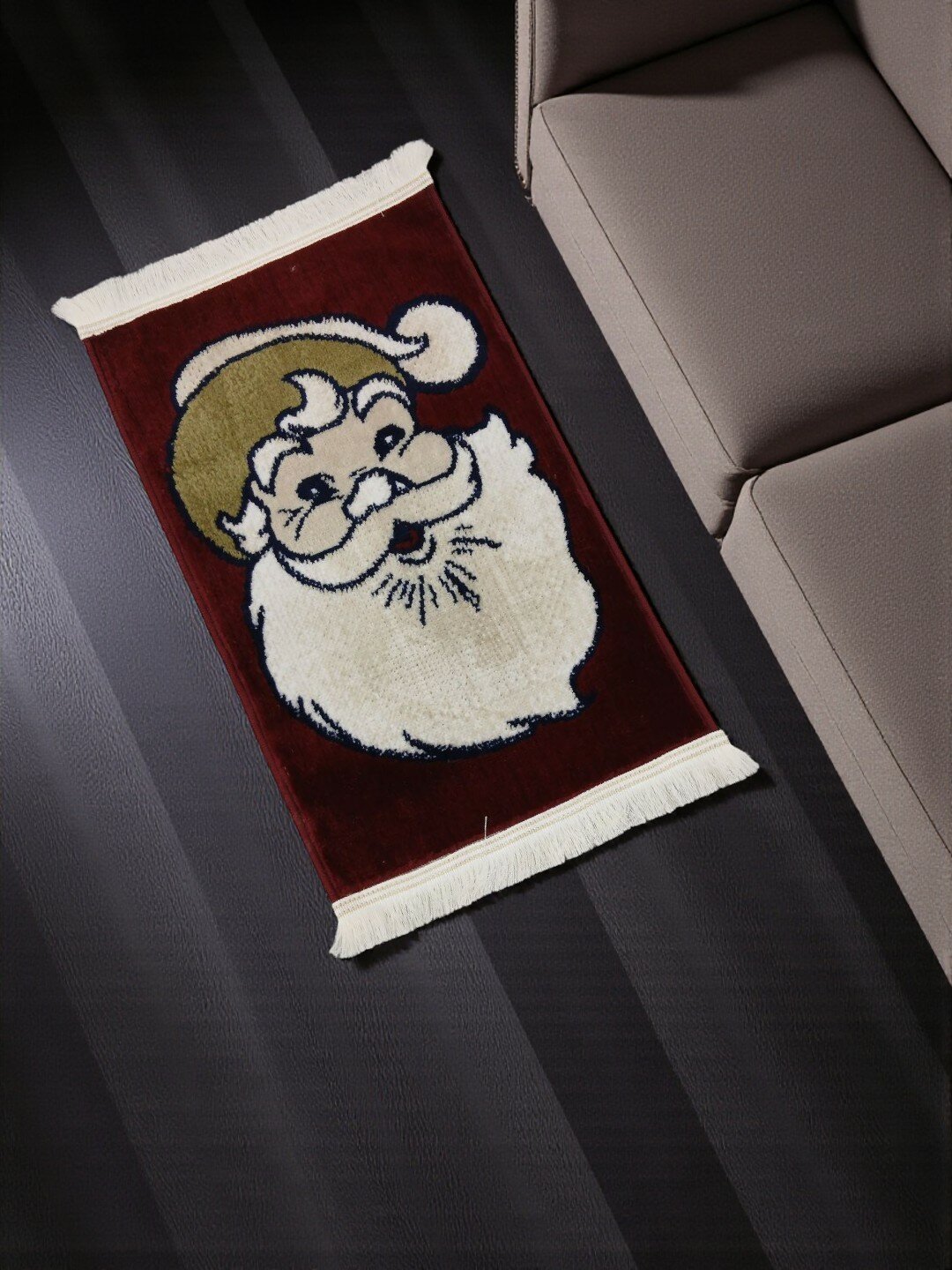 Коврик новогодний с размером 50х80 см (Дед Мороз) — фото 1