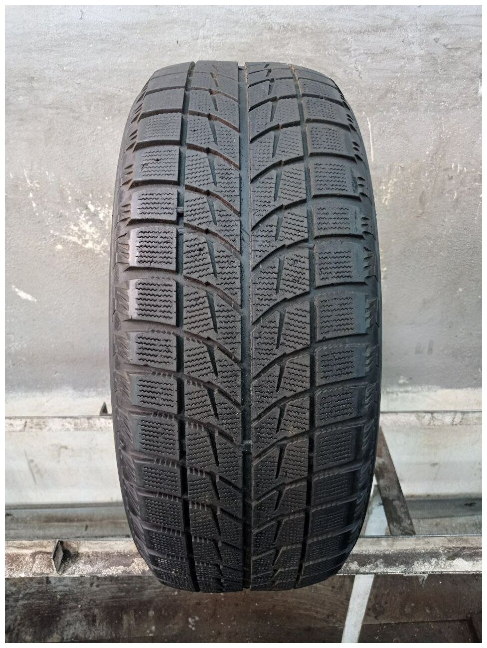 Bridgestone Blizzak WS60 225/60 R16 БУ Шины Зимние