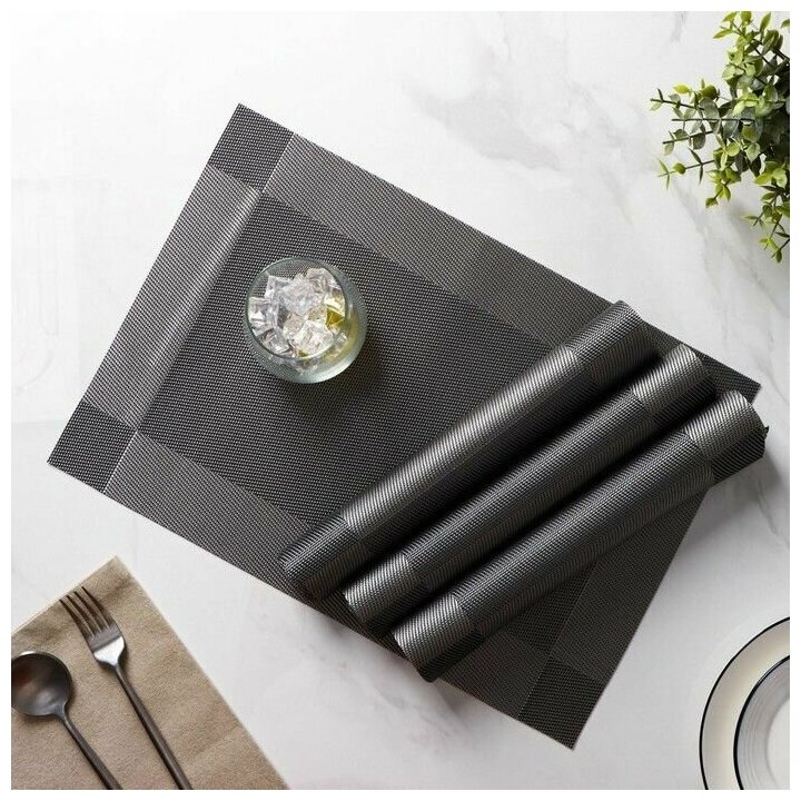 фото Набор салфеток сервировочных на стол Доляна «Шахматы», 45×30 см, 4 шт, цвет чёрный