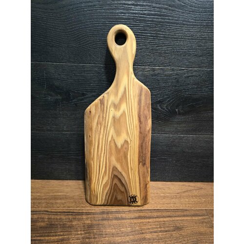 Разделочная доска из дерева