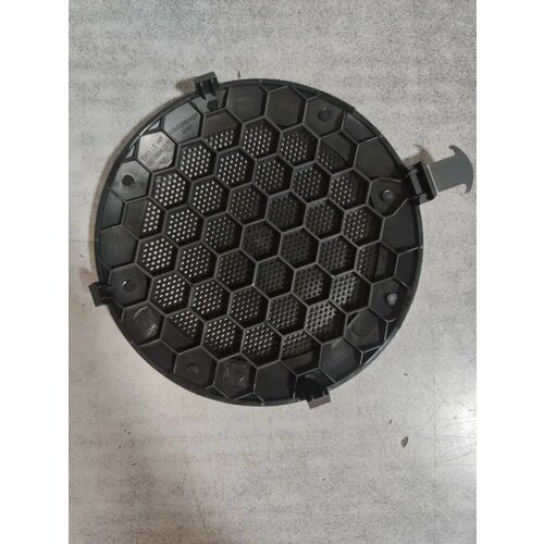 Заглушка динамика на Renault 560₽