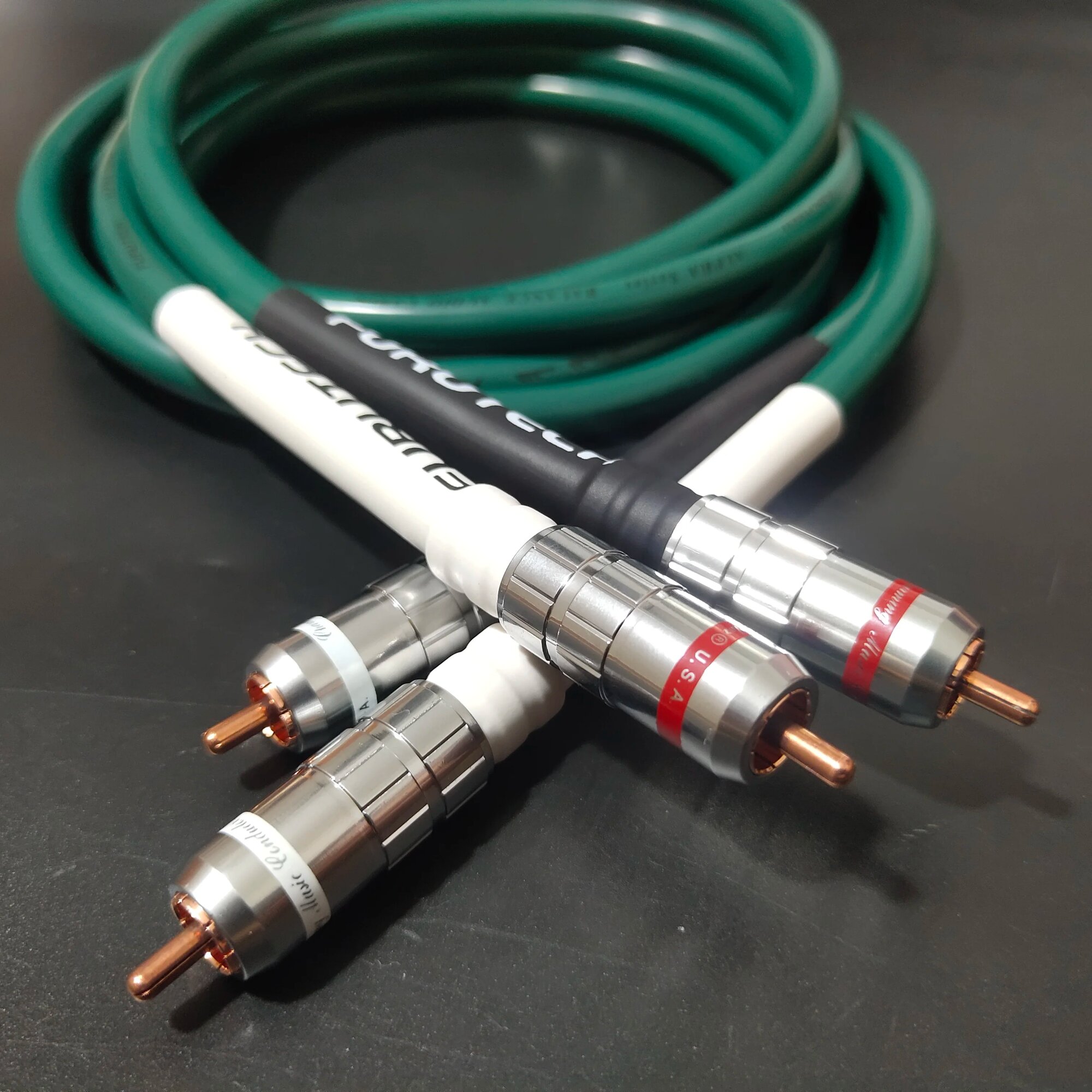Furutech RCA Alpha 1м OCC аудио кабель